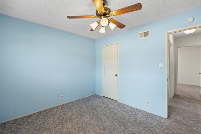 313 Marty Dr, Manteca, CA 95336
