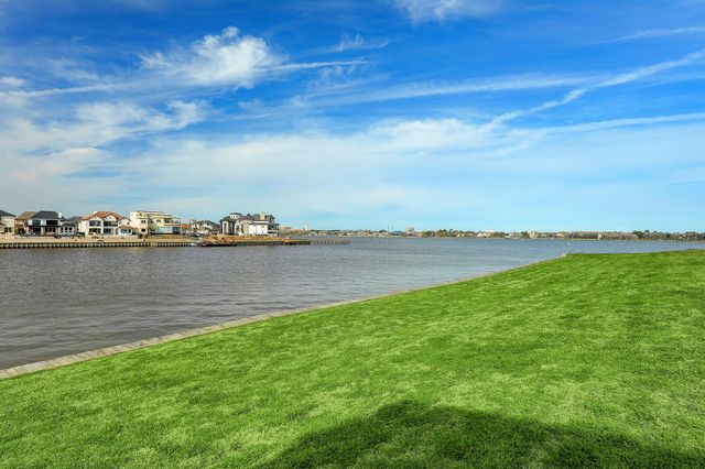 2538 Beacon Circle, League City, TX 77573