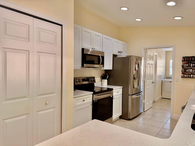 3218 NW 33rd Avenue, Okeechobee, FL 34972