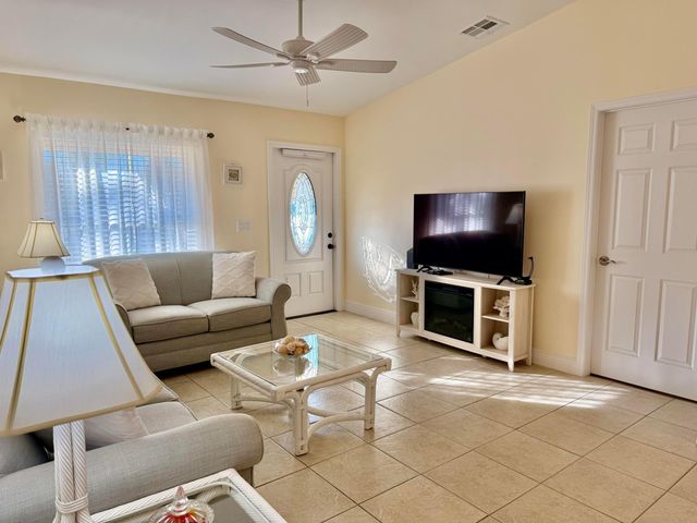 3218 NW 33rd Avenue, Okeechobee, FL 34972