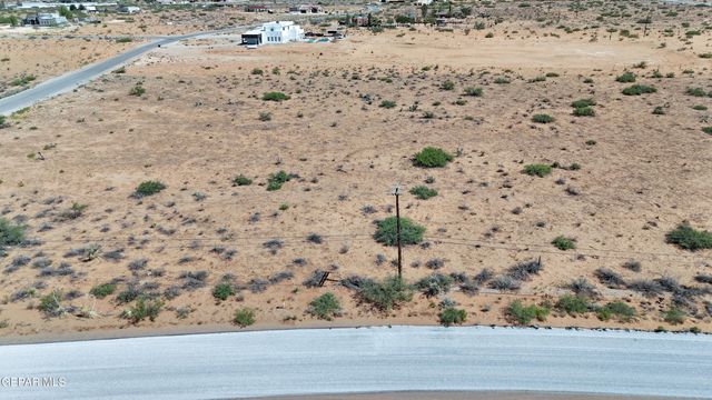 5700 DESERT WILLOW Drive, El Paso, TX 79938