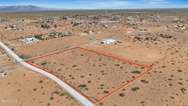 5700 DESERT WILLOW Drive, El Paso, TX 79938