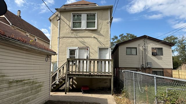 7407 S Kenwood Avenue, Chicago, IL 60619