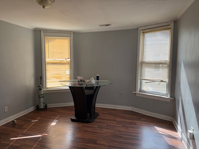 7407 S Kenwood Avenue, Chicago, IL 60619