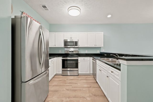601 Hillside Dr N Apt 4422, North Myrtle Beach, SC 29582