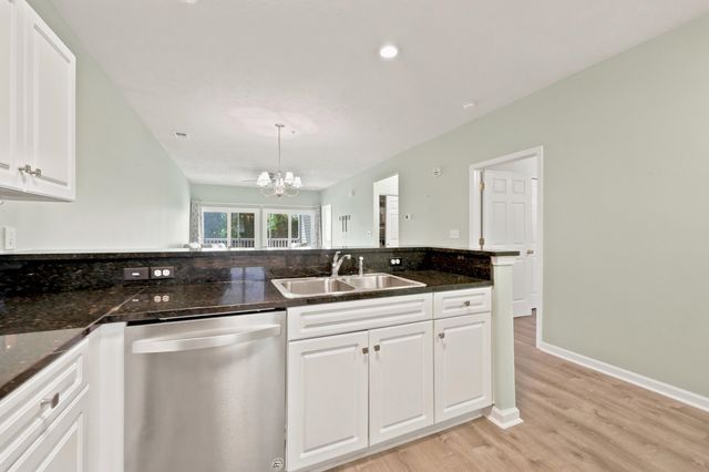 601 Hillside Dr N Apt 4422, North Myrtle Beach, SC 29582