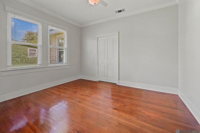 378 Courthouse St, Port Allen, LA 70767