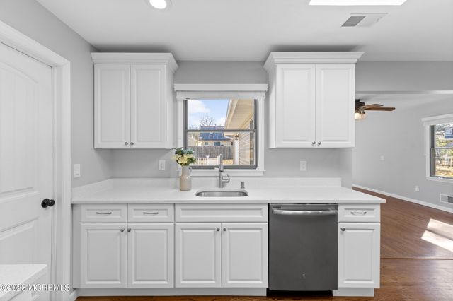 351 Western Boulevard, Bayville, NJ 08721