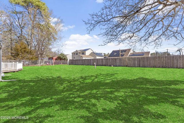 351 Western Boulevard, Bayville, NJ 08721