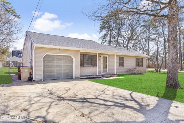 351 Western Boulevard, Bayville, NJ 08721