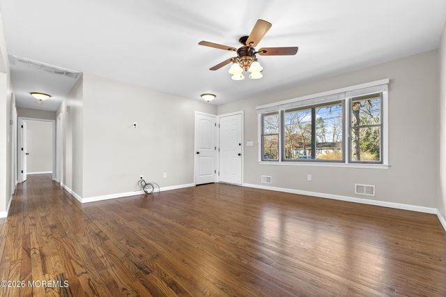 351 Western Boulevard, Bayville, NJ 08721