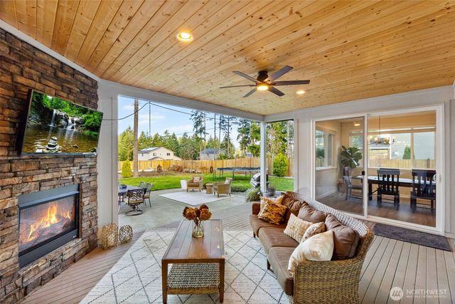 4818 Plover Street NE, Olympia, WA 98516