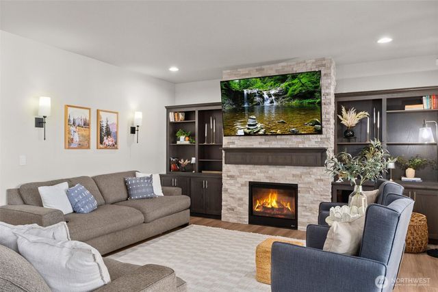 4818 Plover Street NE, Olympia, WA 98516