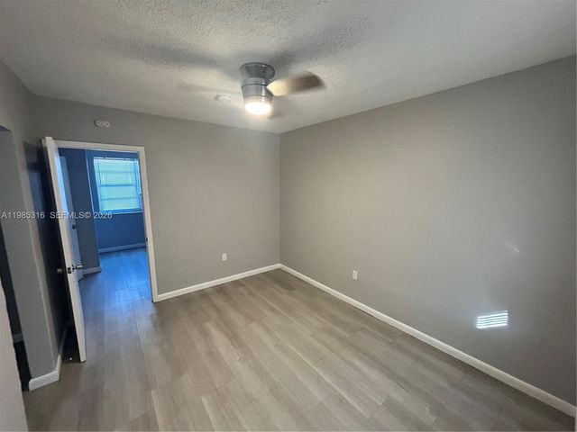 1720 NW 1st Pl 8, Miami, FL 33136