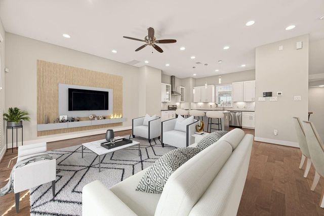 2010 Saint Charles Street, Houston, TX 77003