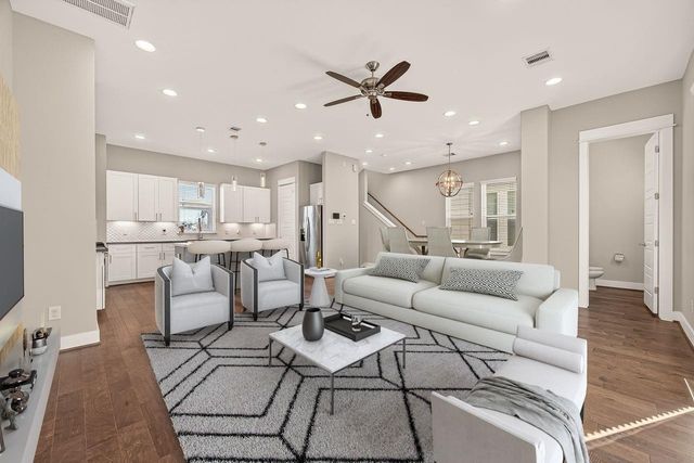 2010 Saint Charles Street, Houston, TX 77003