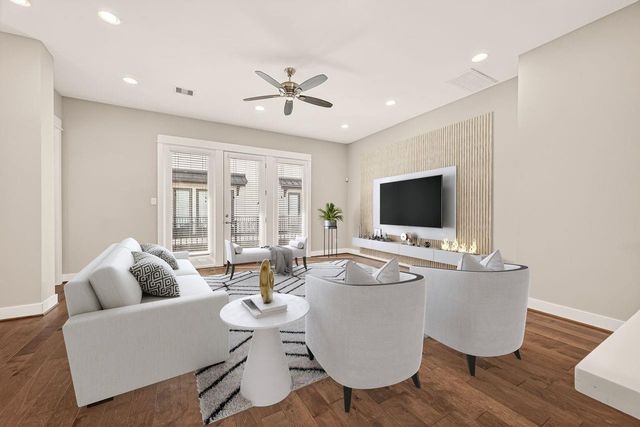 2010 Saint Charles Street, Houston, TX 77003