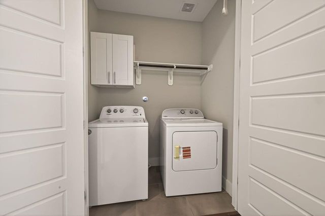 2010 Saint Charles Street, Houston, TX 77003