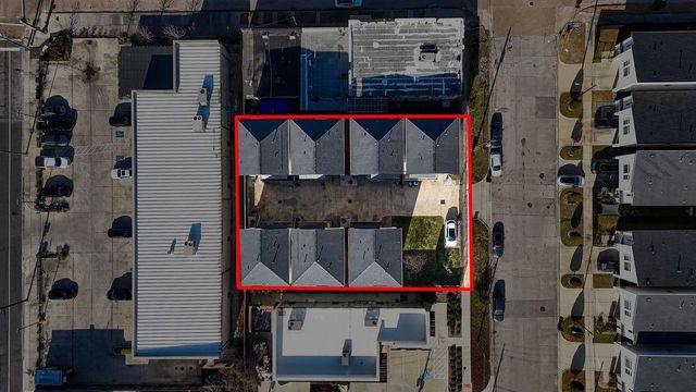 2010 Saint Charles Street, Houston, TX 77003