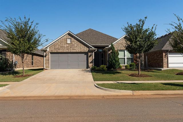 24 Carat Drive, Yukon, OK 73099