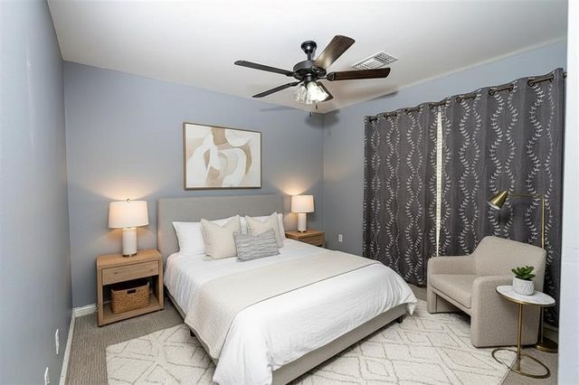 24 Carat Drive, Yukon, OK 73099