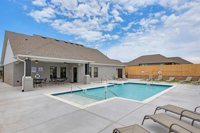 24 Carat Drive, Yukon, OK 73099