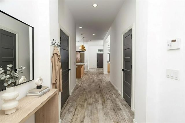 24 Carat Drive, Yukon, OK 73099