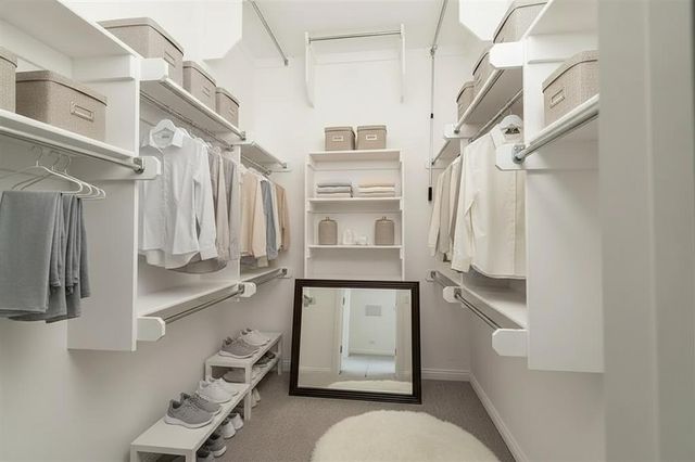 24 Carat Drive, Yukon, OK 73099