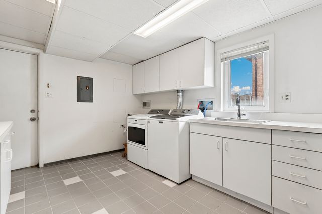 4844 W 121st Place, Alsip, IL 60803