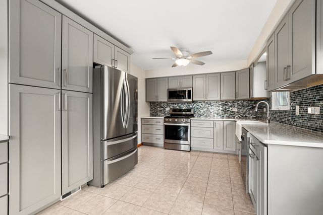 4844 W 121st Place, Alsip, IL 60803