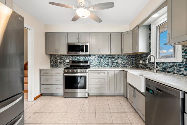 4844 W 121st Place, Alsip, IL 60803