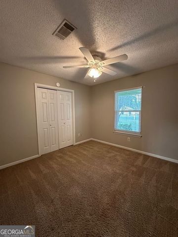 130 Lakeside Drive, Kingsland, GA 31548