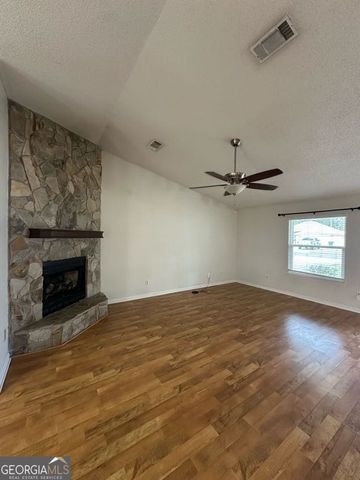 130 Lakeside Drive, Kingsland, GA 31548