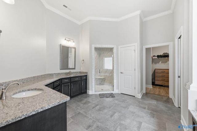 16880 Stonegate Drive, Athens, AL 35613