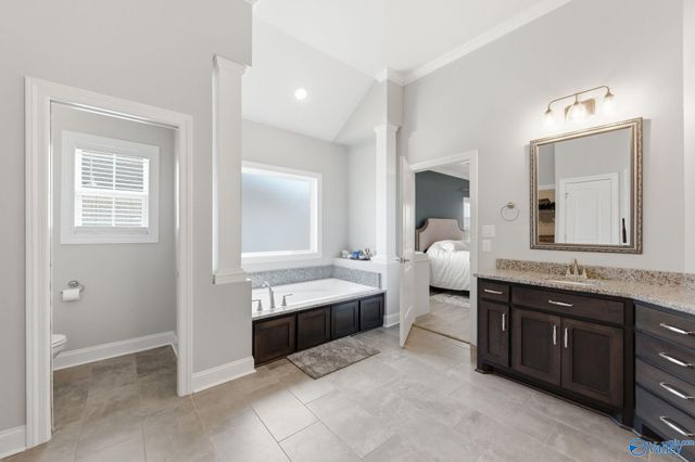 16880 Stonegate Drive, Athens, AL 35613