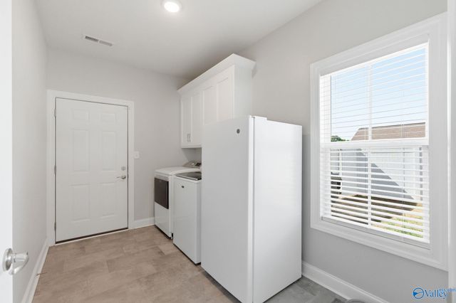 16880 Stonegate Drive, Athens, AL 35613