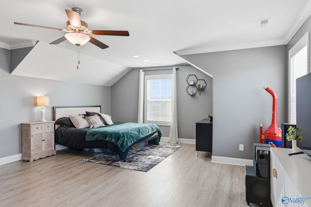 16880 Stonegate Drive, Athens, AL 35613