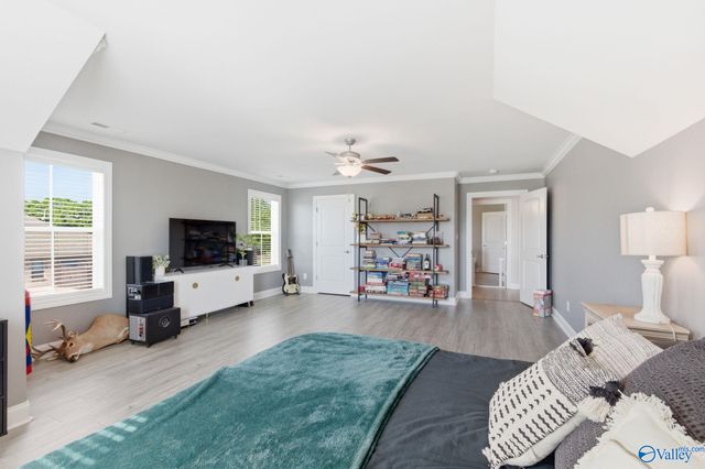 16880 Stonegate Drive, Athens, AL 35613