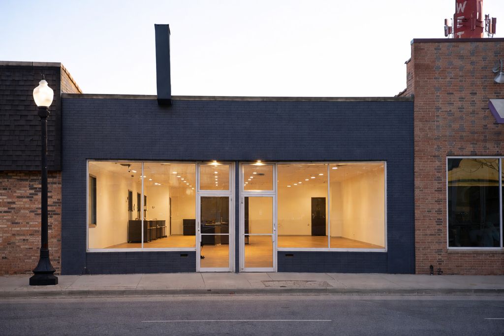 3541 W IRVING PARK Road, Chicago, IL 60618