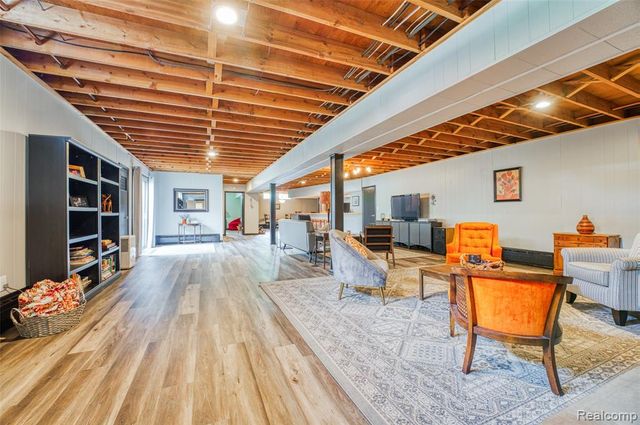 18999 Weller Road, Gregory, MI 48137