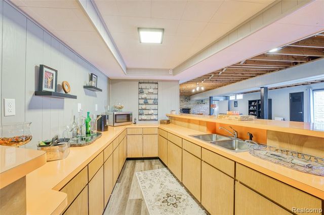 18999 Weller Road, Gregory, MI 48137