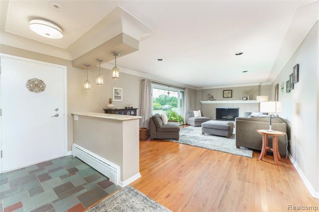 18999 Weller Road, Gregory, MI 48137