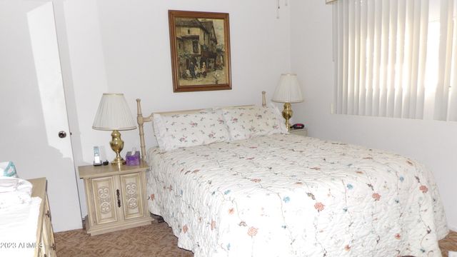 1446 S PALO VERDE Drive apache, Apache Junction, AZ 85120