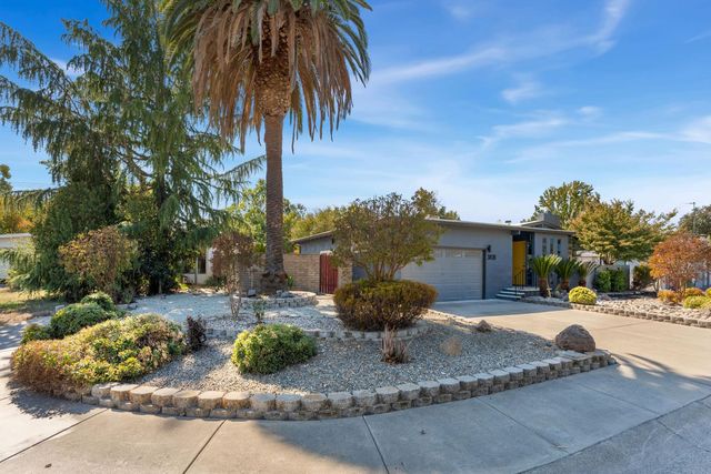 3828 Sunnyvale Ave, Sacramento, CA 95821