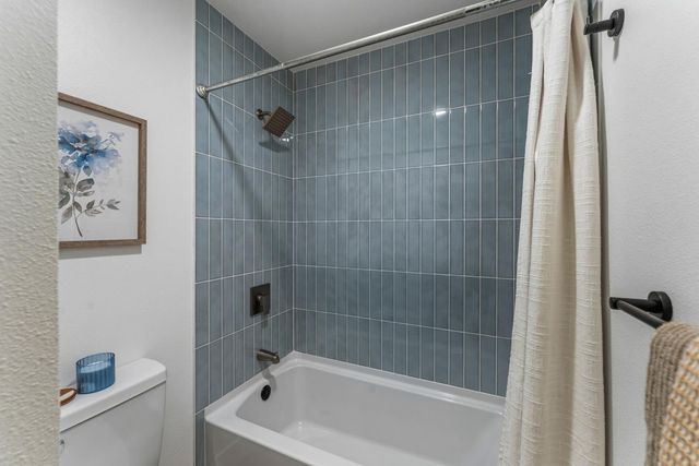 3828 Sunnyvale Ave, Sacramento, CA 95821