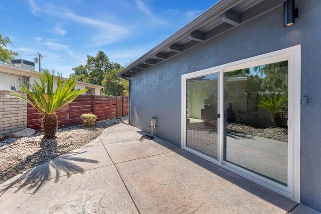 3828 Sunnyvale Ave, Sacramento, CA 95821