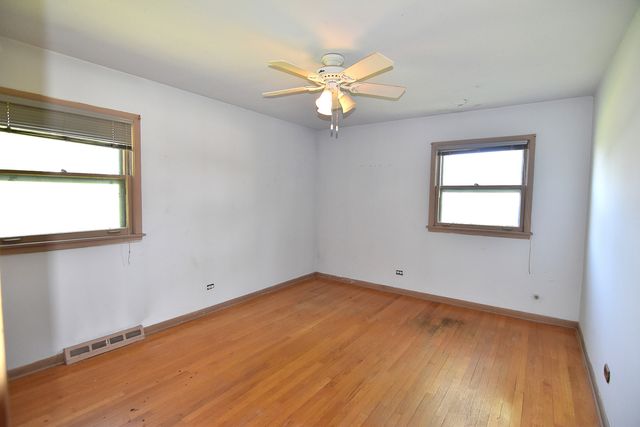 21W620 Park Avenue, Lombard, IL 60148