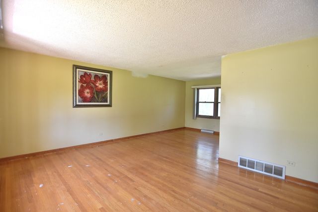 21W620 Park Avenue, Lombard, IL 60148