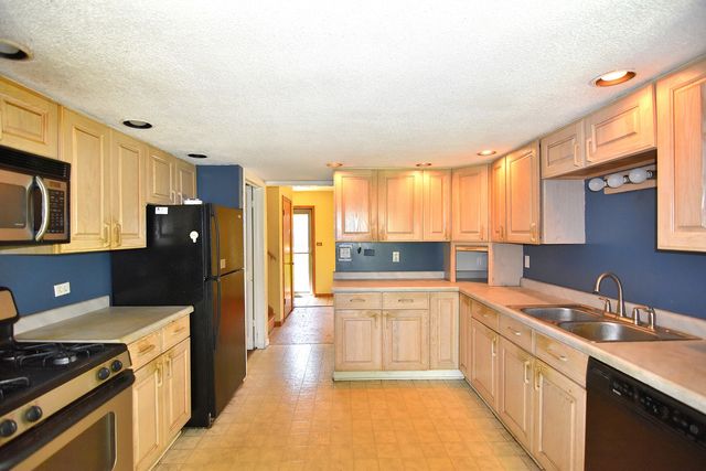 21W620 Park Avenue, Lombard, IL 60148