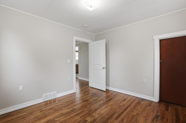 35230 Sheffield Street, Westland, MI 48186